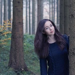 Meet your Posher, Jana